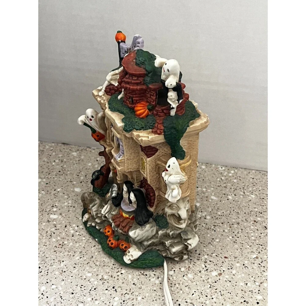 Porcelain Lighted Haunted House Halloween Ghost Pumpkin Skeleton Village READ